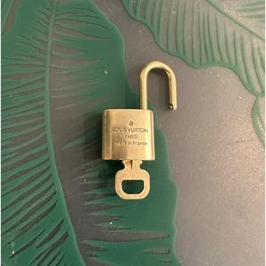 Louis Vuitton Lock and Key 323